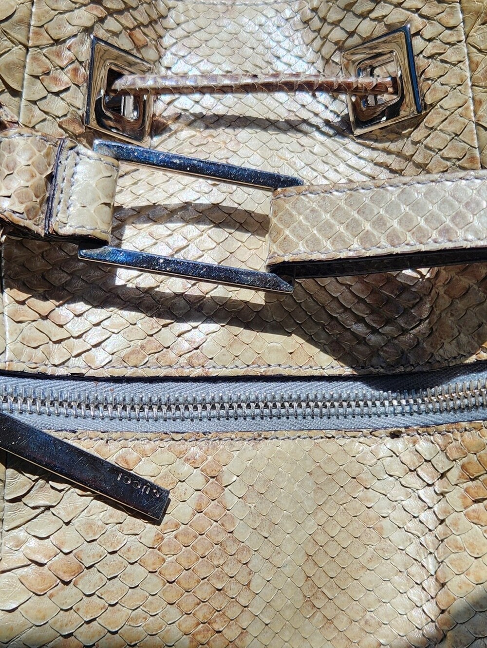 Authentic Gucci Snakeskin Drawstring Shoulder Bag - Picture 4 of 14